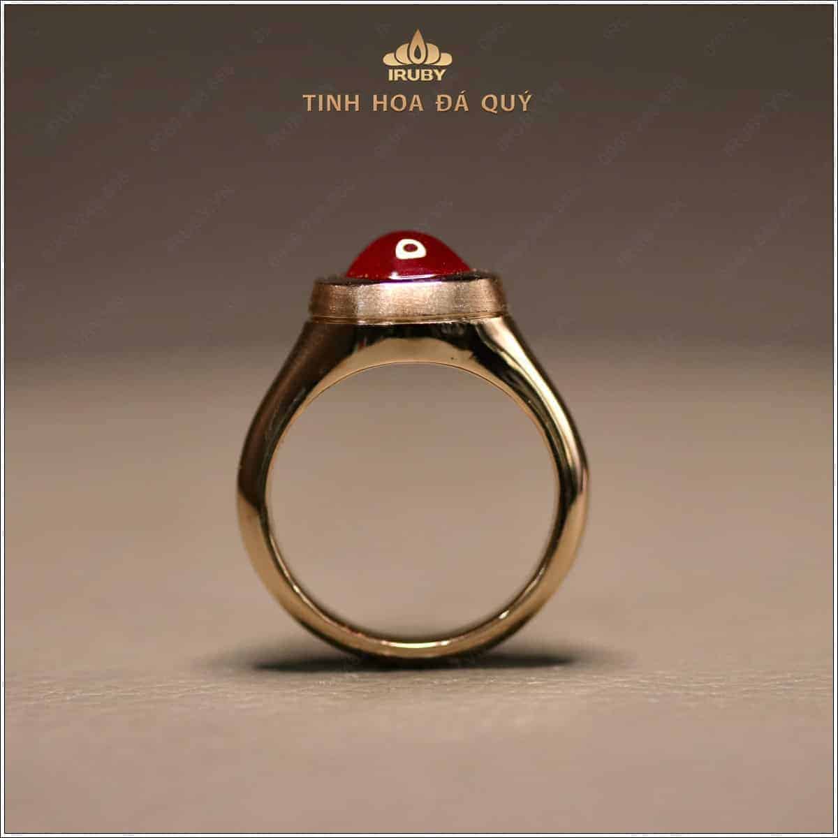 Mẫu nhẫn đá Ruby Cabochon thiết kế tối giản, đường nét tinh xảo
