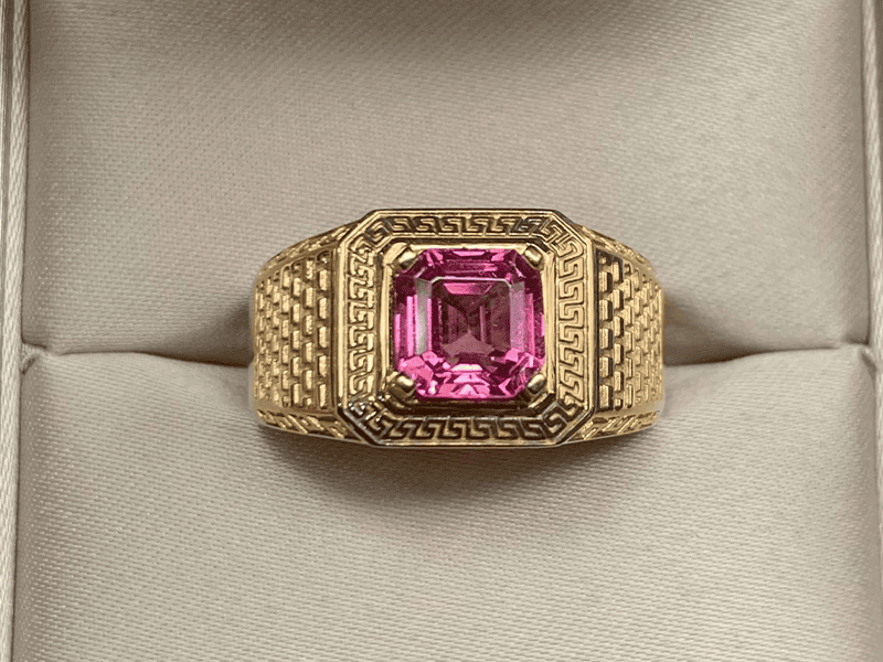 Nhân nam Spinel mang đến tài lộc và thu hút sự may mắn cho chủ sở hữu