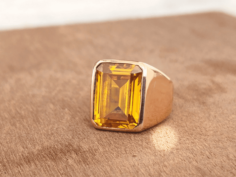 Thường xuyên đeo nhẫn Citrine quý ông sẽ cảm nhận được nguồn năng lượng tích cực