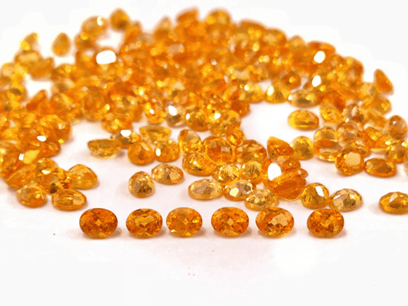 Màu sắc của của đá Garnet được tạo ra bởi các nguyên tố rất phúc tạp