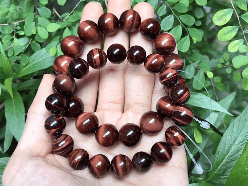 Đá mắt hổ giúp người đeo nhận diện và hóa giải năng lượng tiêu cực da mat ho giup nguoi deo nhan dien va hoa giai nang luong tieu cuc
