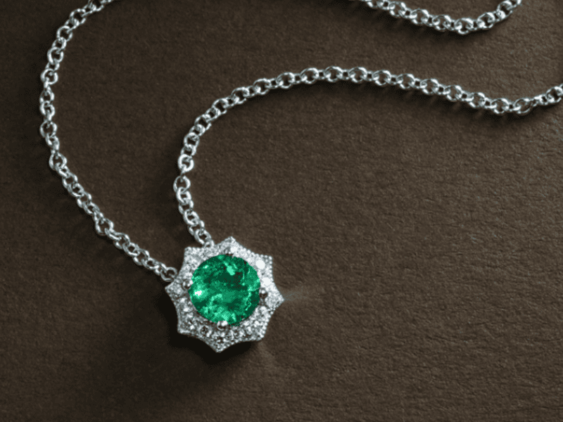 Mặt dây Emerald kết Kim Cương – IREM 233455