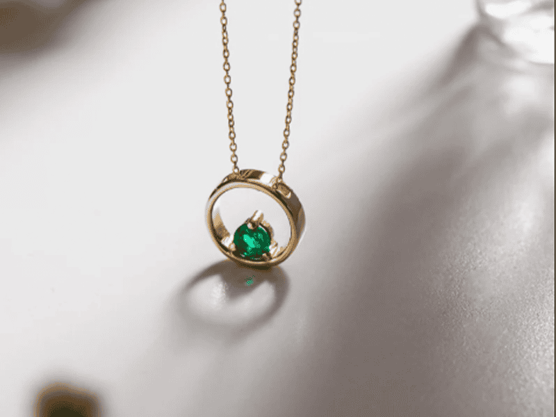 Mặt dây Emerald kết Kim Cương – IREM 233455