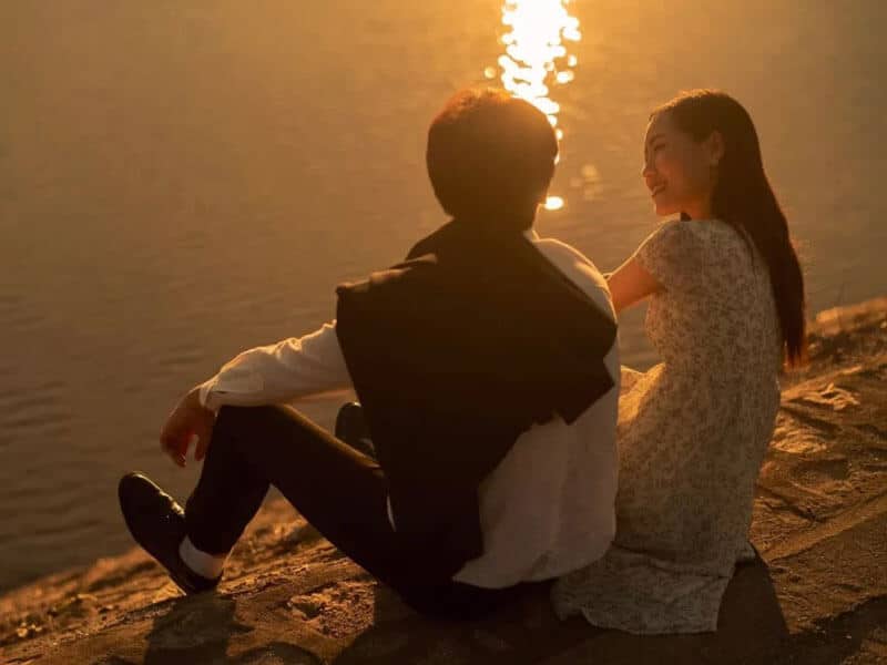 nguoi menh kim va menh thuy co the tao nen mot moi quan he ben vung nho vao su bu tru va ho tro lan nhau
