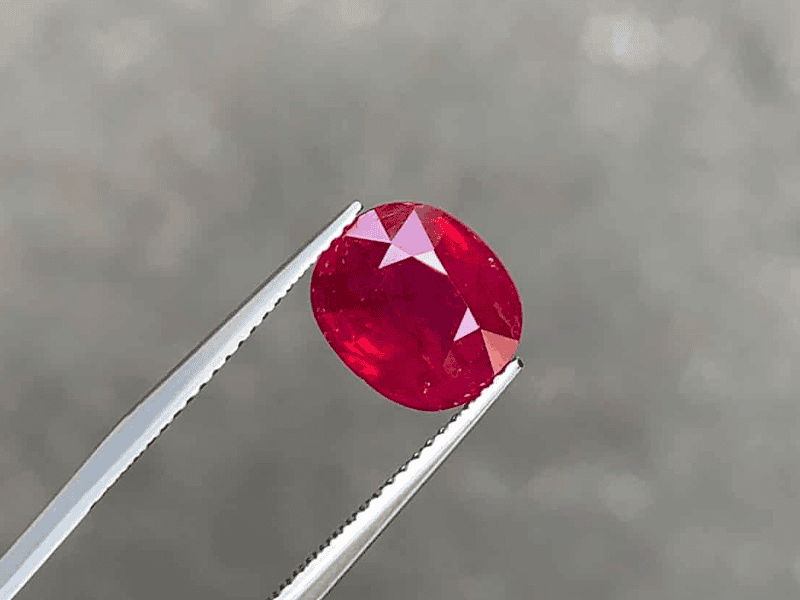 Sử dụng đá Ruby cần kiêng kỵ đúng cách để đá phát huy năng lượng tốt nhất