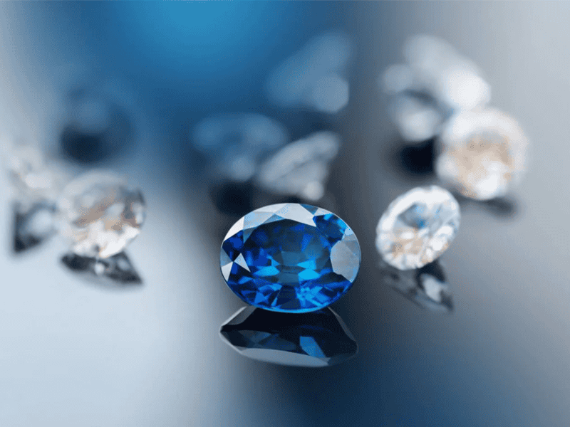 Đá Sapphire xanh viên đá sở hữu màu xanh cuốn hút và nổi bật