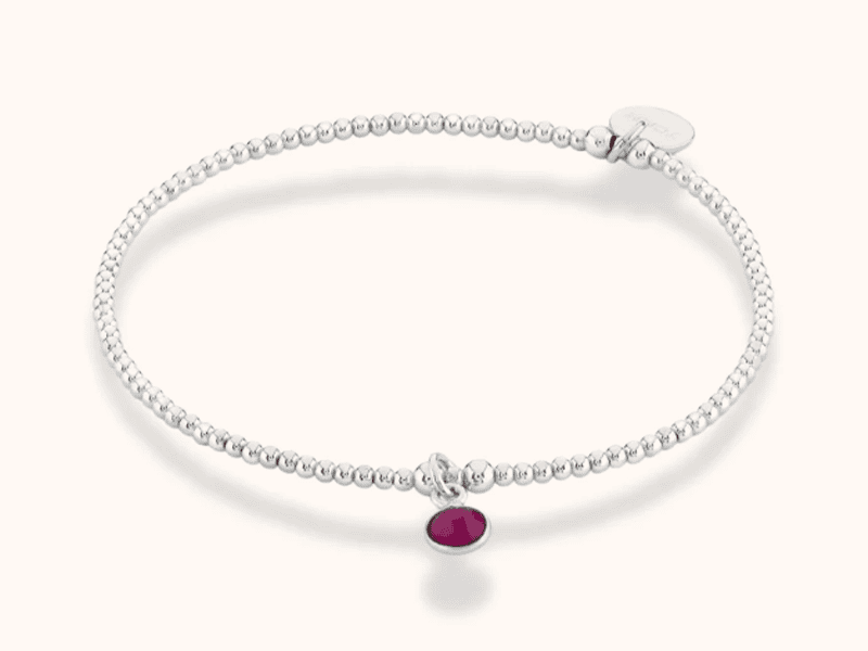 Có thể kết hợp nhiều charm hay tinh giản
