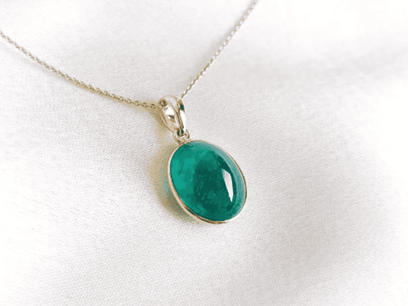 Mặt dây Emerald kết Kim Cương – IREM 233455