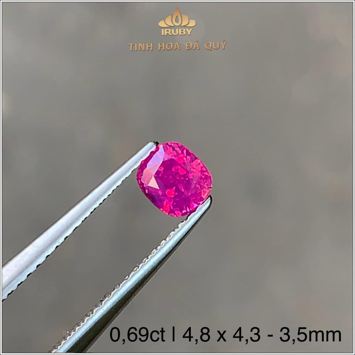 Đá Ruby facet Lục Yên tự nhiên 100% 0,69ct - IRRF 2412069 Đá Ruby facet Lục Yên tự nhiên 100% 0,69ct - IRRF 2412069