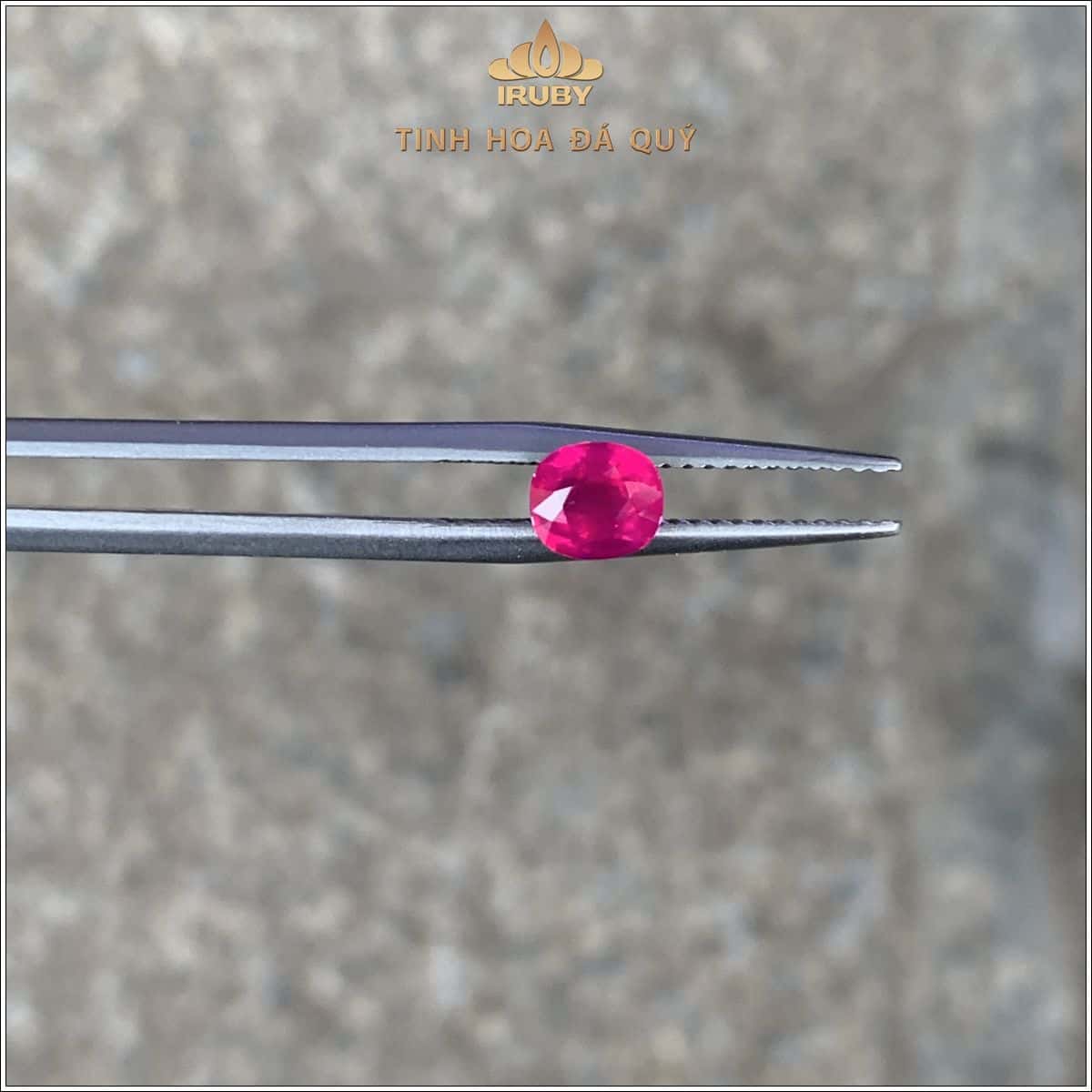 Đá Ruby facet đỏ hồng Lục Yên tự nhiên 100% 0,69ct - IRRF 2505069 Đá Ruby facet đỏ hồng Lục Yên tự nhiên 100% 0,69ct - IRRF 2505069