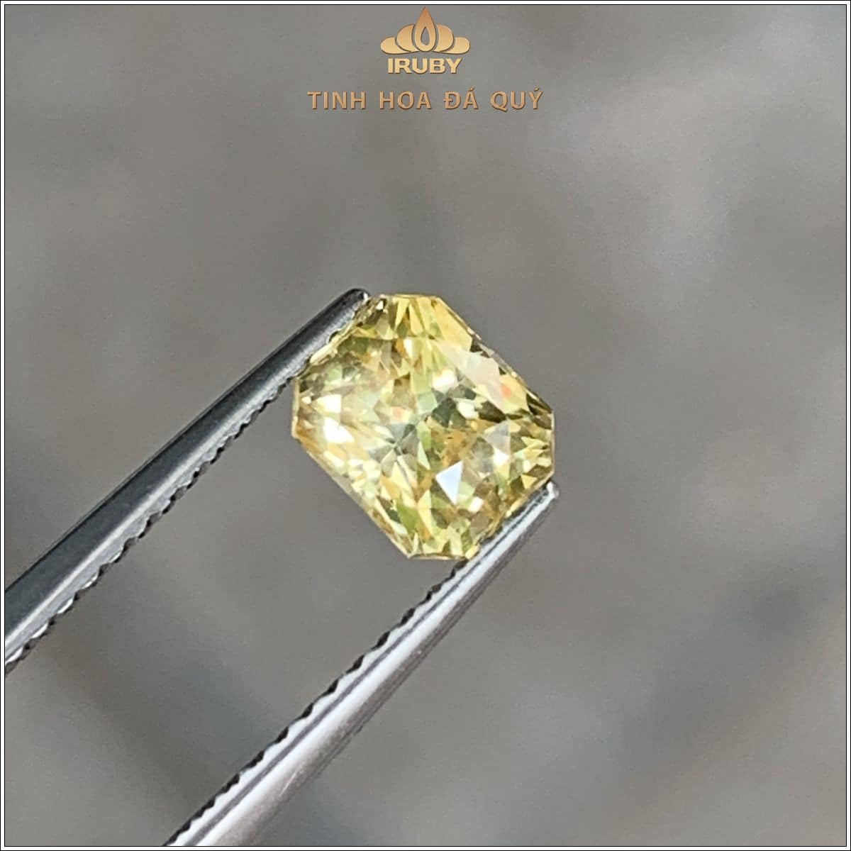 Đá Sapphire vàng SriLanka tự nhiên 100% 1,54ct - IRYS 25051535 Đá Sapphire vàng SriLanka tự nhiên 100% 1,54ct - IRYS 25051535