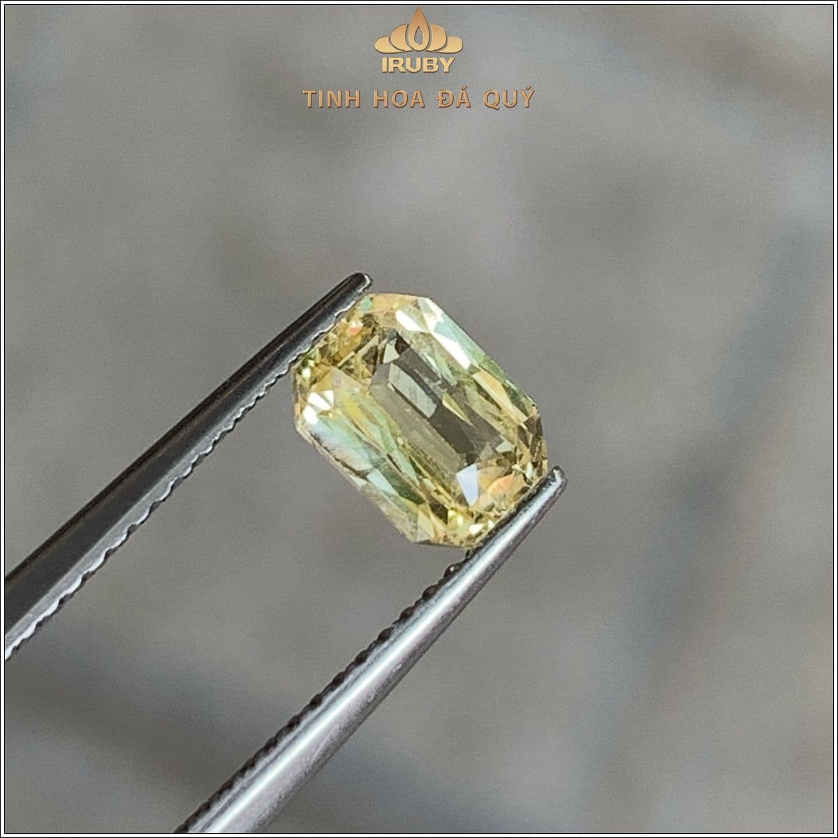 Đá Sapphire vàng SriLanka tự nhiên 100% 1,55ct - IRYS2505155 Đá Sapphire vàng SriLanka tự nhiên 100% 1,55ct - IRYS2505155