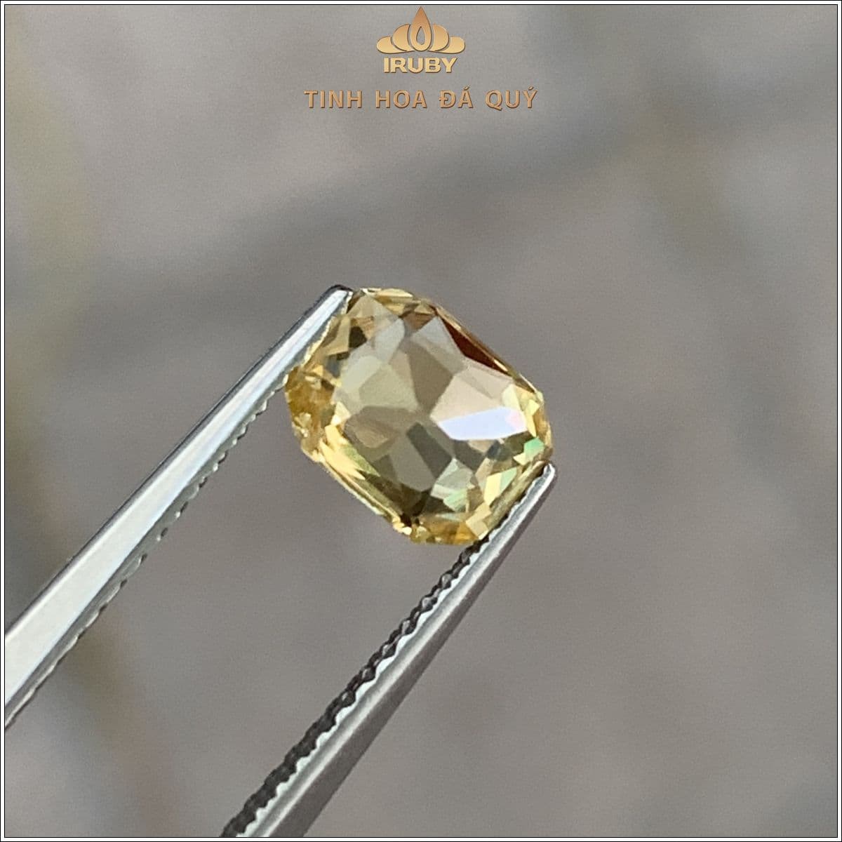 Đá Sapphire vàng SriLanka tự nhiên 100% 1,57ct - IRYS 2505157 Đá Sapphire vàng SriLanka tự nhiên 100% 1,57ct - IRYS 2505157