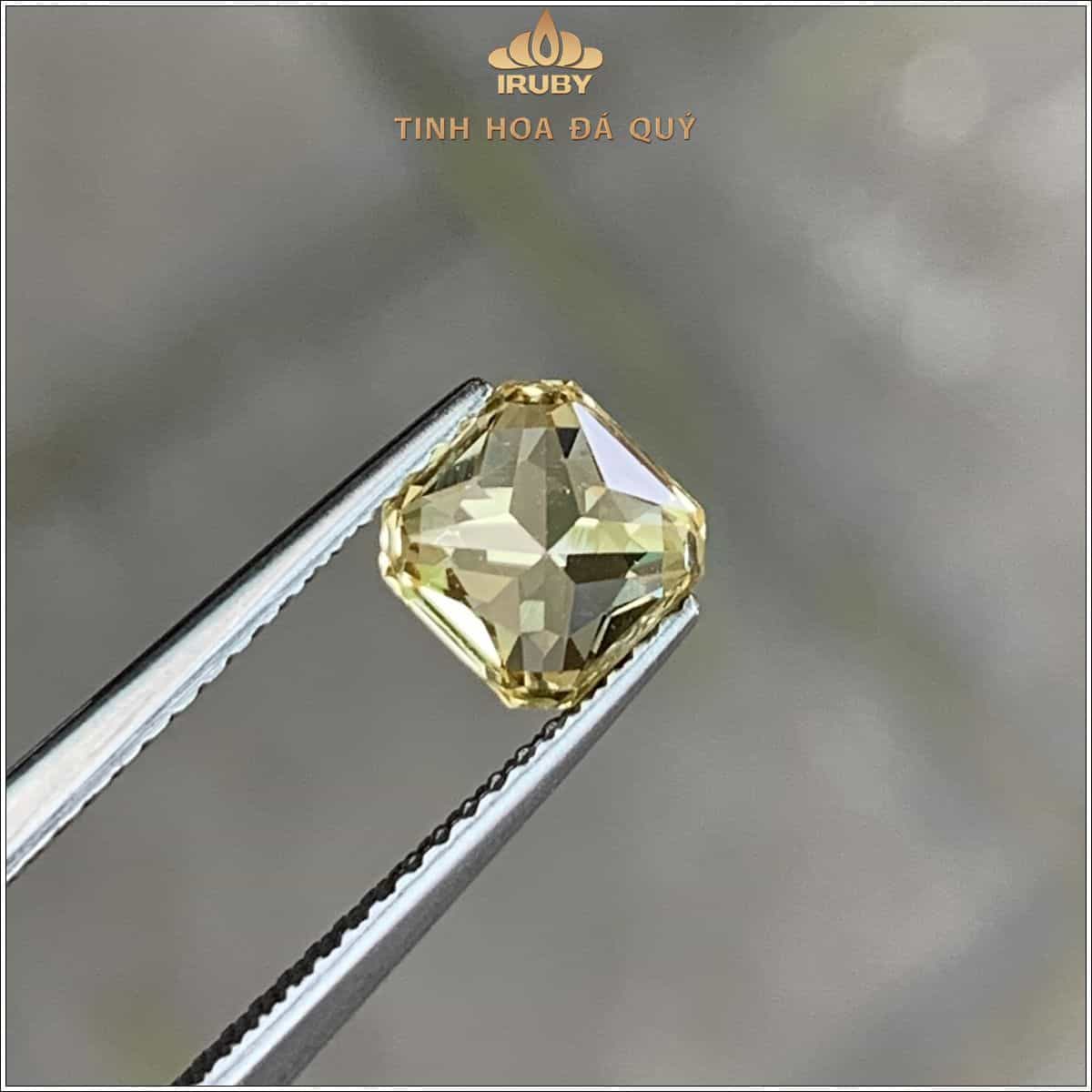 Đá Sapphire vàng SriLanka tự nhiên 100% 1,57ct - IRYS 25051575 Đá Sapphire vàng SriLanka tự nhiên 100% 1,57ct - IRYS 25051575
