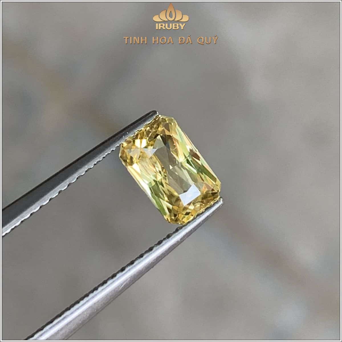 Đá Sapphire vàng SriLanka tự nhiên 100% 1,61ct - IRYS 2505161 Đá Sapphire vàng SriLanka tự nhiên 100% 1,61ct - IRYS 2505161