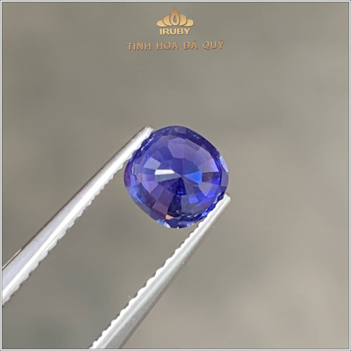 Đá Sapphire xanh lam tự nhiên 100% 1,21ct - IRBS 2504121 Đá Sapphire xanh lam tự nhiên 100% 1,21ct - IRBS 2504121