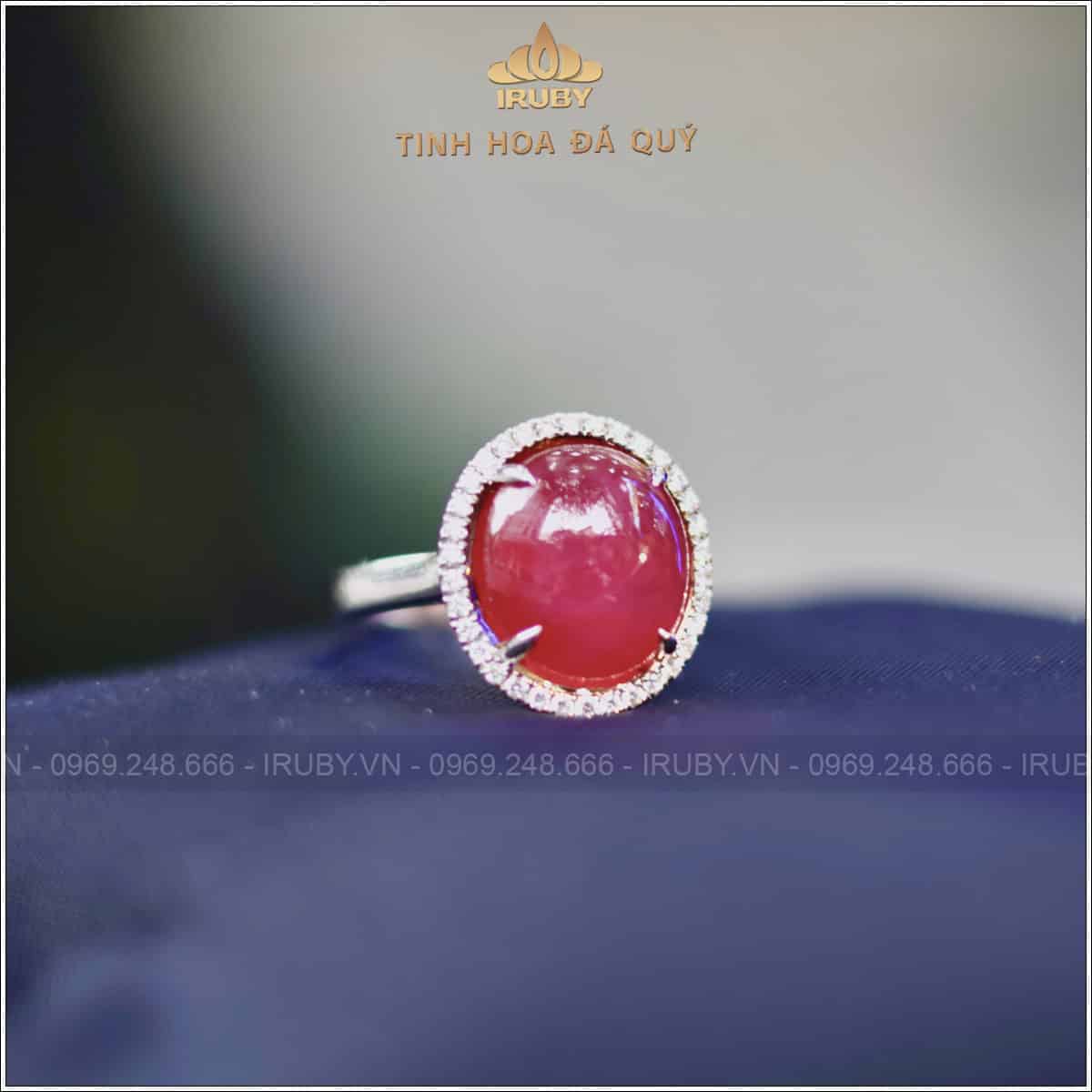 Nhẫn nữ Ruby Cabochon kết kim cương tự nhiên 100% 10,93ct - IRRC 237109 Nhẫn nữ Ruby Cabochon kết kim cương tự nhiên 100% 10,93ct - IRRC 237109