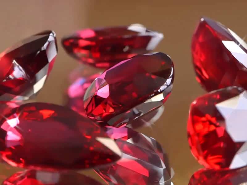 su dung da ruby de yeu to trung gian hoa hop giua moc va tho