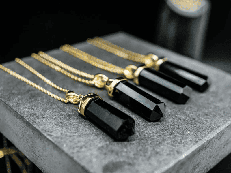 Sử dụng đá Spinel đen sẽ mang đến những cải thiện đáng kể trong chất lượng giấc ngủ