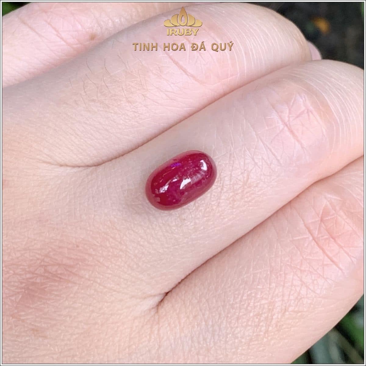 Đá Ruby cabochon đỏ Lục Yên tự nhiên 100% 3,55ct - IRRC 2506355