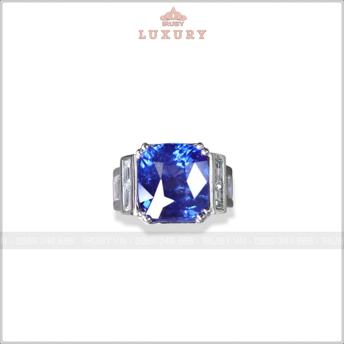 Nhẫn nam Sapphire xanh lam Platinum kết kim cương 10,30ct – IRBS 2504103