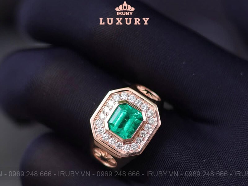 nhan nam emerald 1,92ct ket kim cuong – irem 2505192 phu hop voi nam tuoi ngo de tang van khi