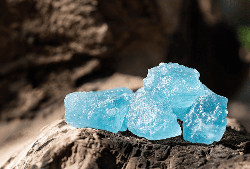 Su dung da Aquamarine se ho tro ve mat nang luong, giup nam Giap Dan xua tan tieu cuc tu han Diem Vuong