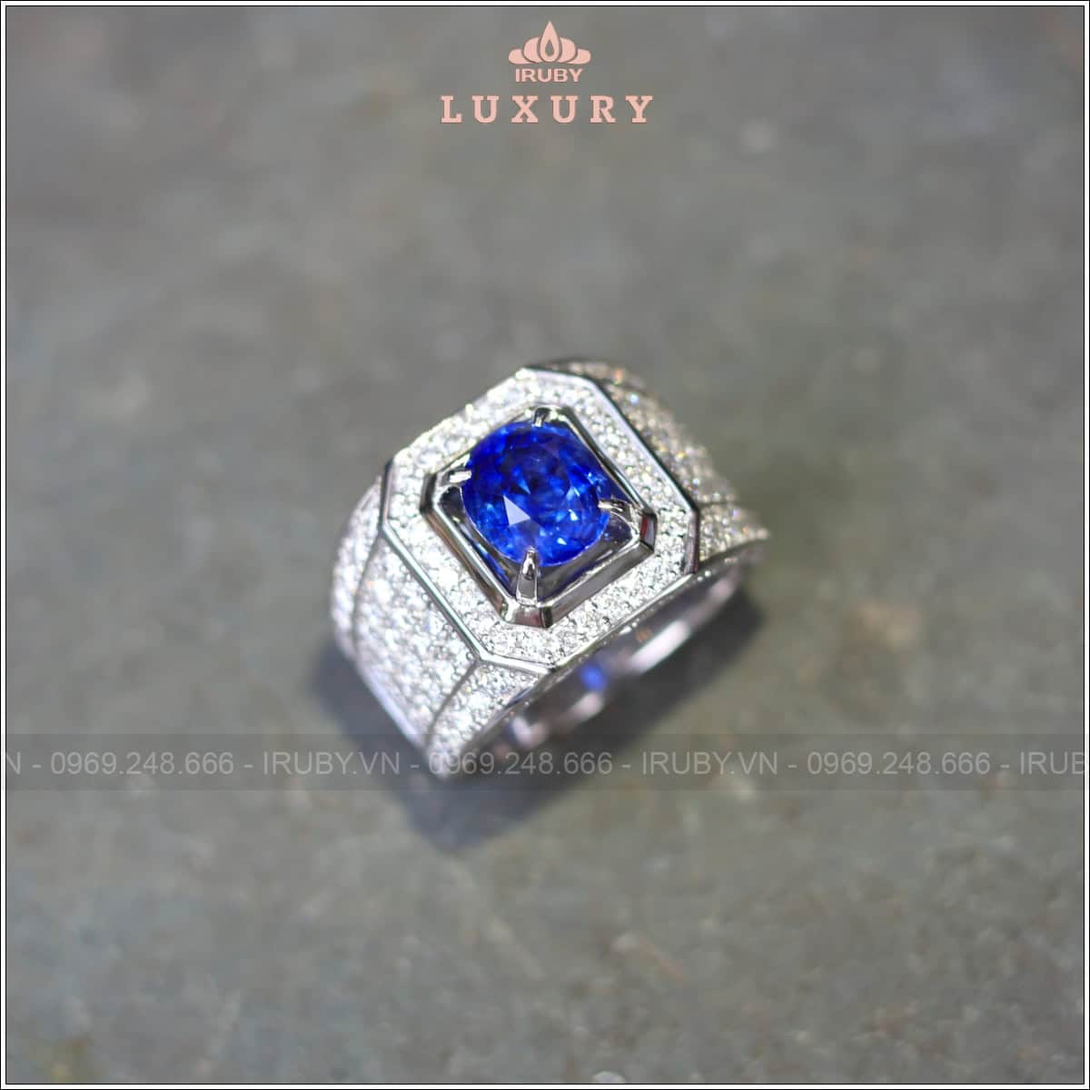 Nhẫn nam Sapphire xanh lam hoàng gia 2,23ct kết kim cương - IRBS115 2504223