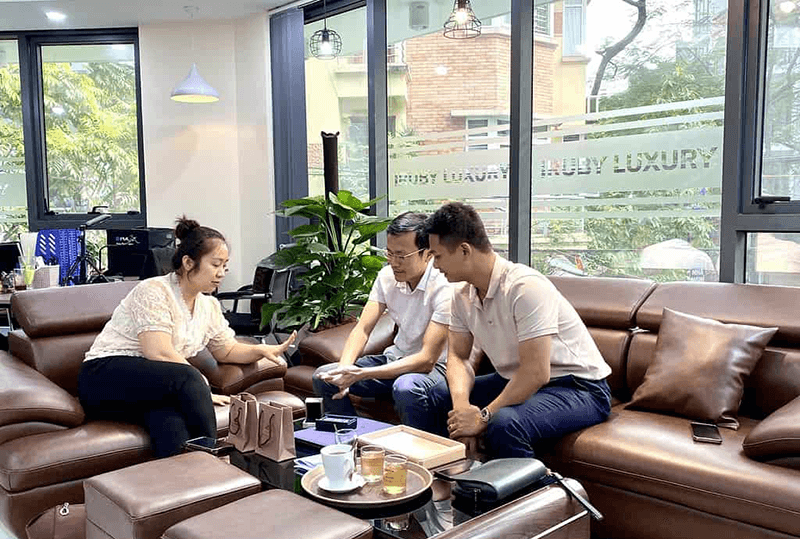 IRuby la don vi thua mua trang suc cu uy tin va moi nguoi co the den truc tiep van phong de giao dich