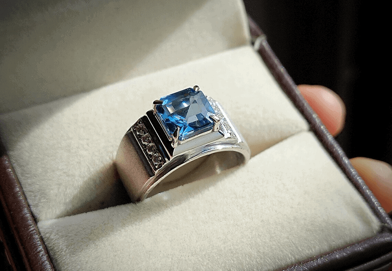 Nhan Aquamarine mang nang luong Thuy rat manh, co the mang lai loi ich ve suc khoe cho nguoi su dung