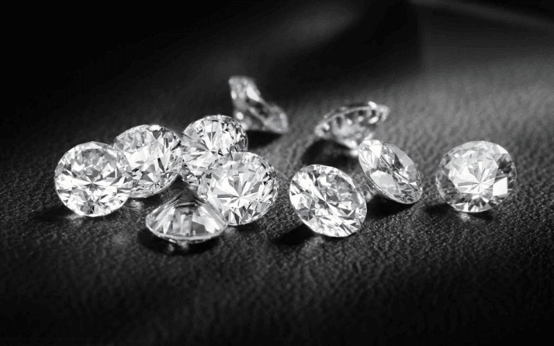 Moissanite la da quy so huu ve dep va do ben cao nen hoan toan co the thay the kim cuong thien