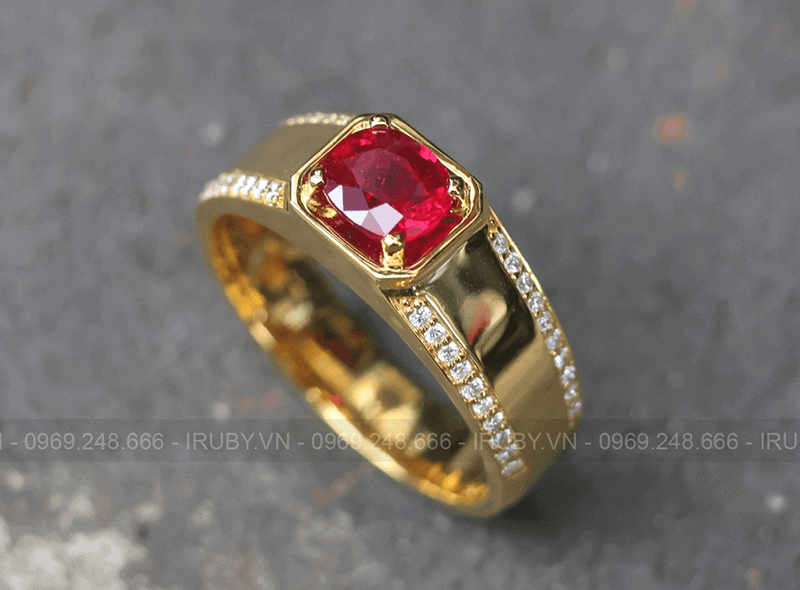 Su dung trang suc da quy ho tro la cach hieu qua co the loai bo su xung khac giua cac tuoi Thin Tuat Suu Mui