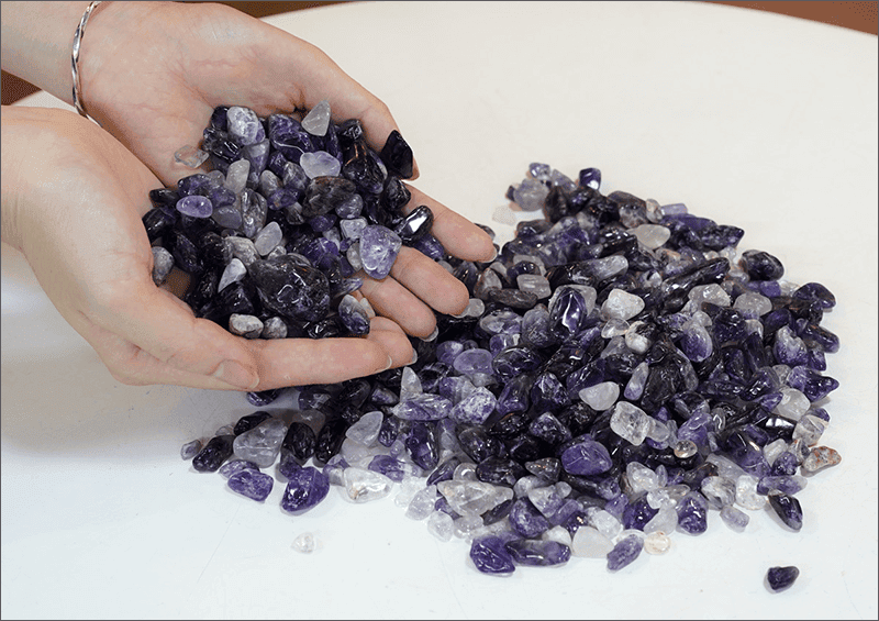 Tac dung co ban cua da Thach Anh vun chinh la khuech dai nang luong tu nhien, giup hap thu ta khi