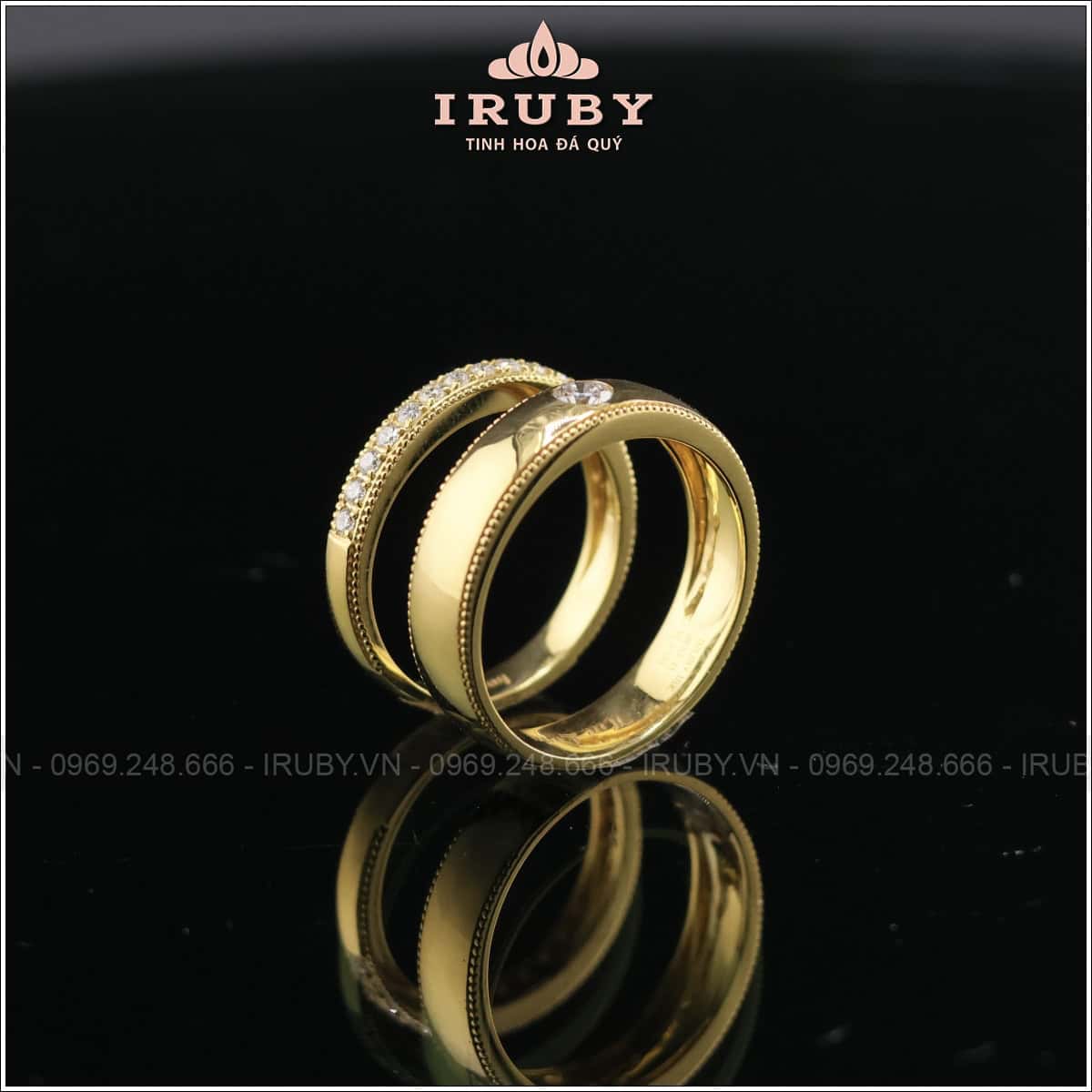 Nhẫn cưới vàng sang trọng kết kim cương tự nhiên - IRNC005