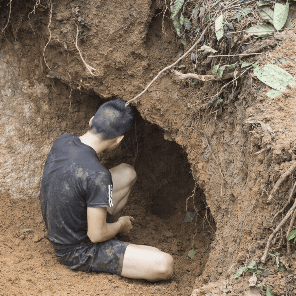 Tại các mỏ ở Lục Yên đa số là khai thác thủ công nên có những hạn chế nhất định