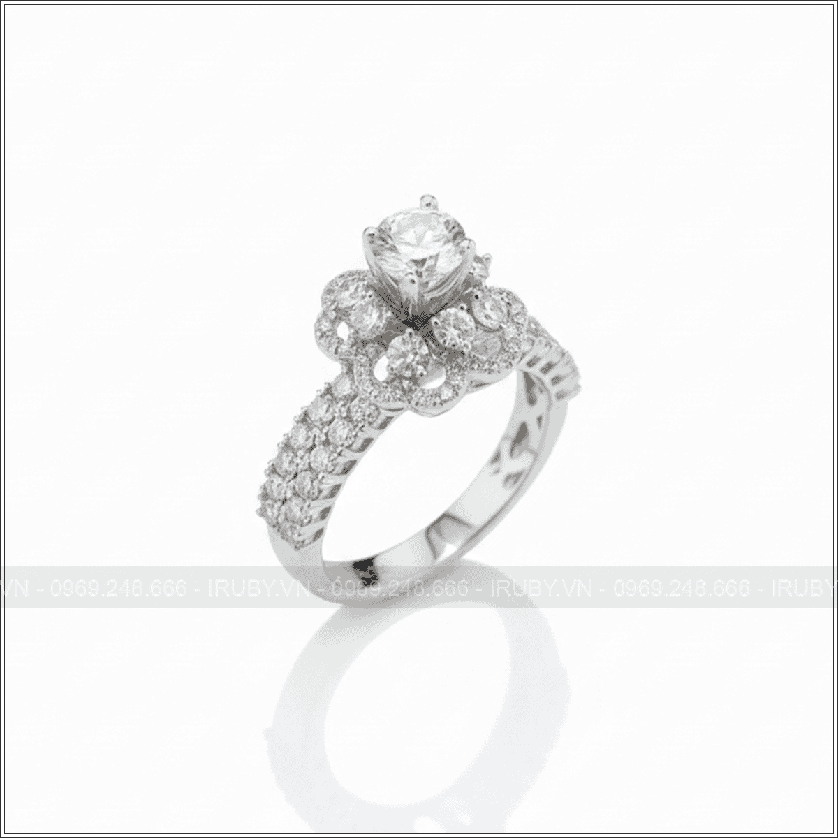Nhẫn nữ KC vàng trắng 18k - IRNUKC 111
