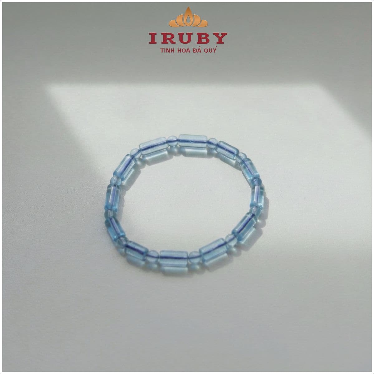 Vòng tay phong thuỷ Aquamarine - IRPT 25015