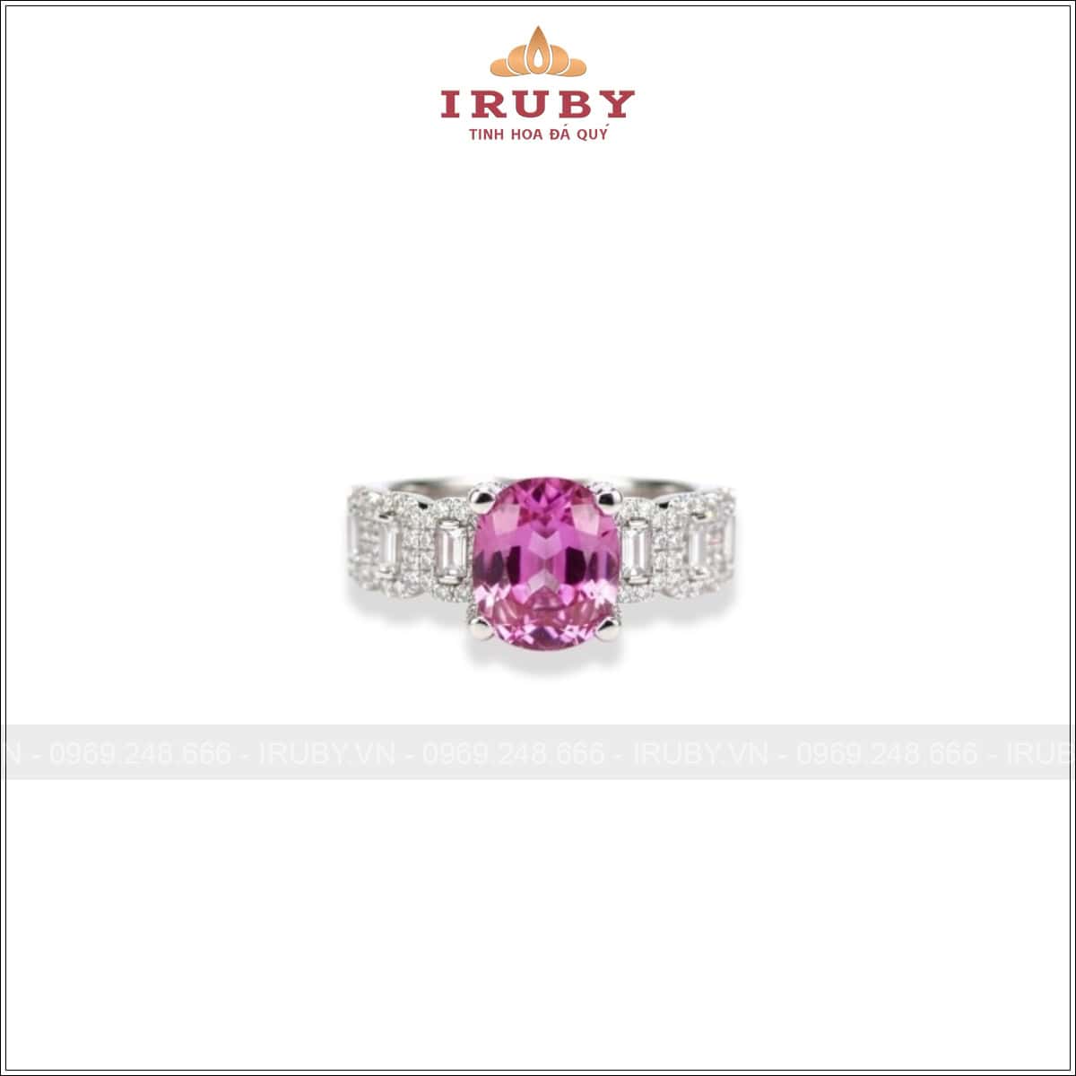 Nhẫn nữ Sapphire hồng kết kim cương sang trọng