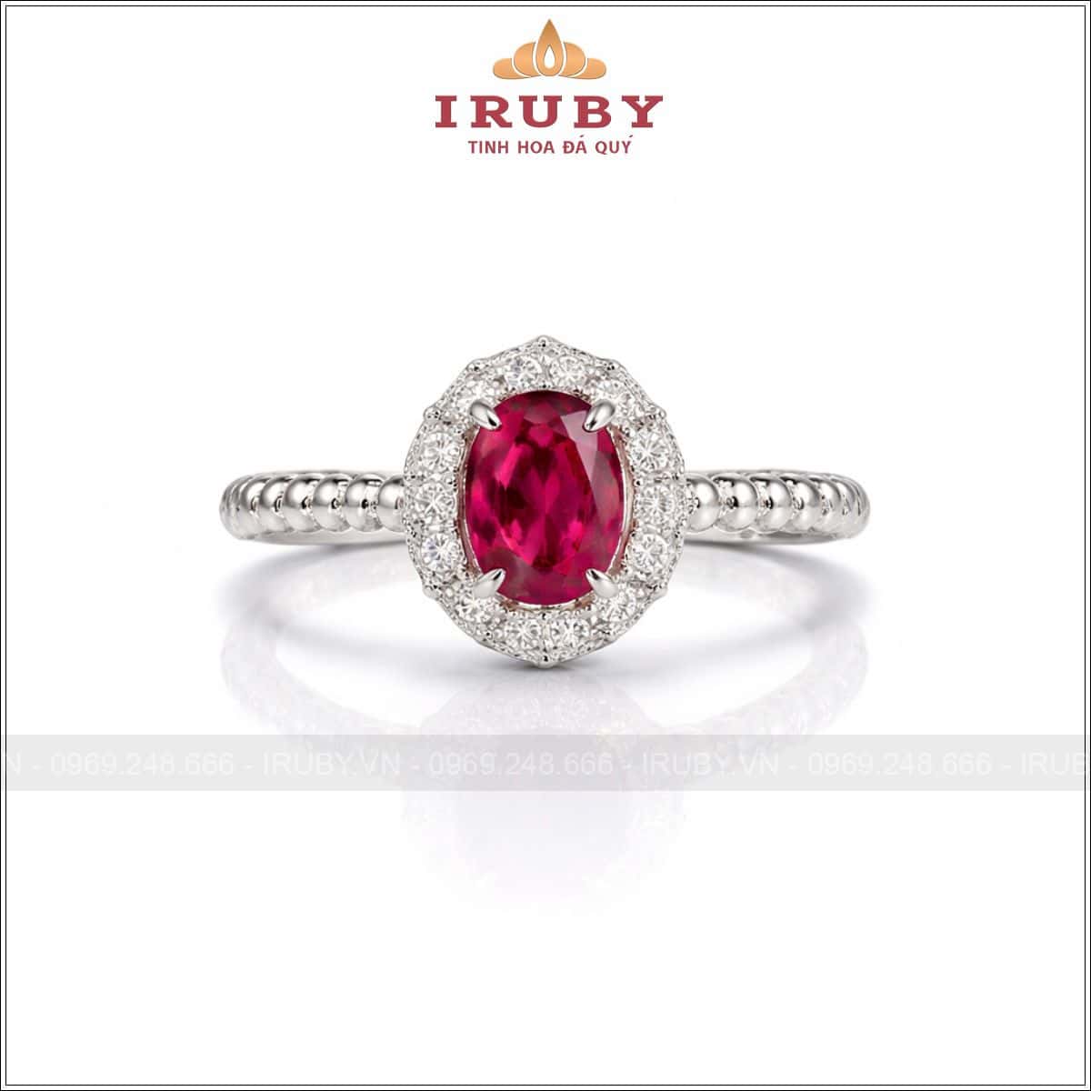 Nhẫn nữ đá oval Garnet đỏ thanh lịch – Garnet ring oval shape - IRNU74