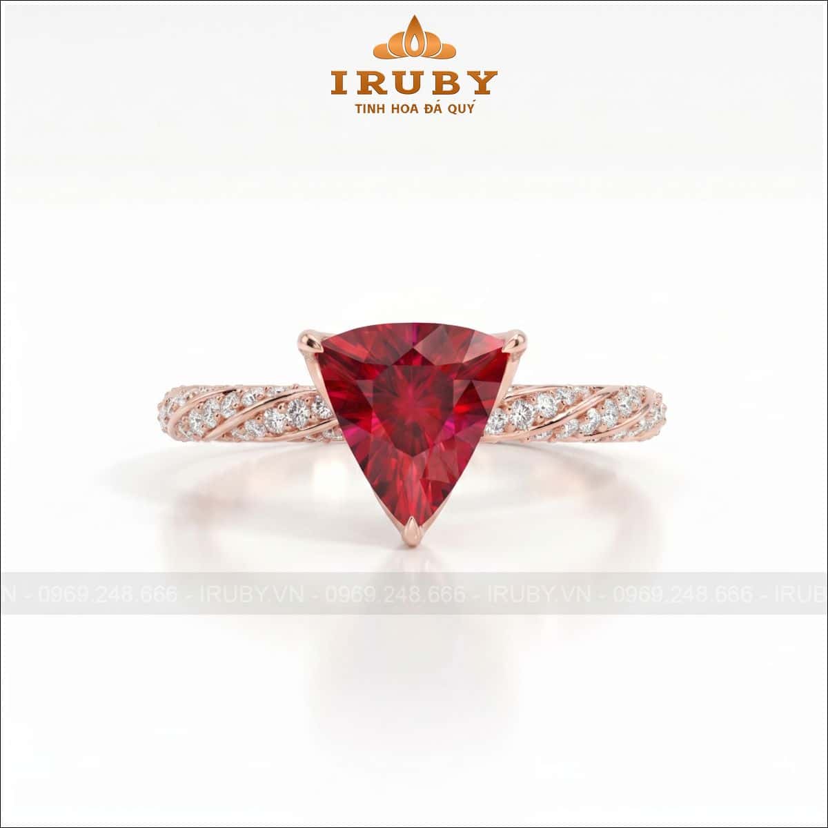 Nhẫn nữ đá Ruby tam giác đính kim cương – Trillion Ruby ring – IRNU86