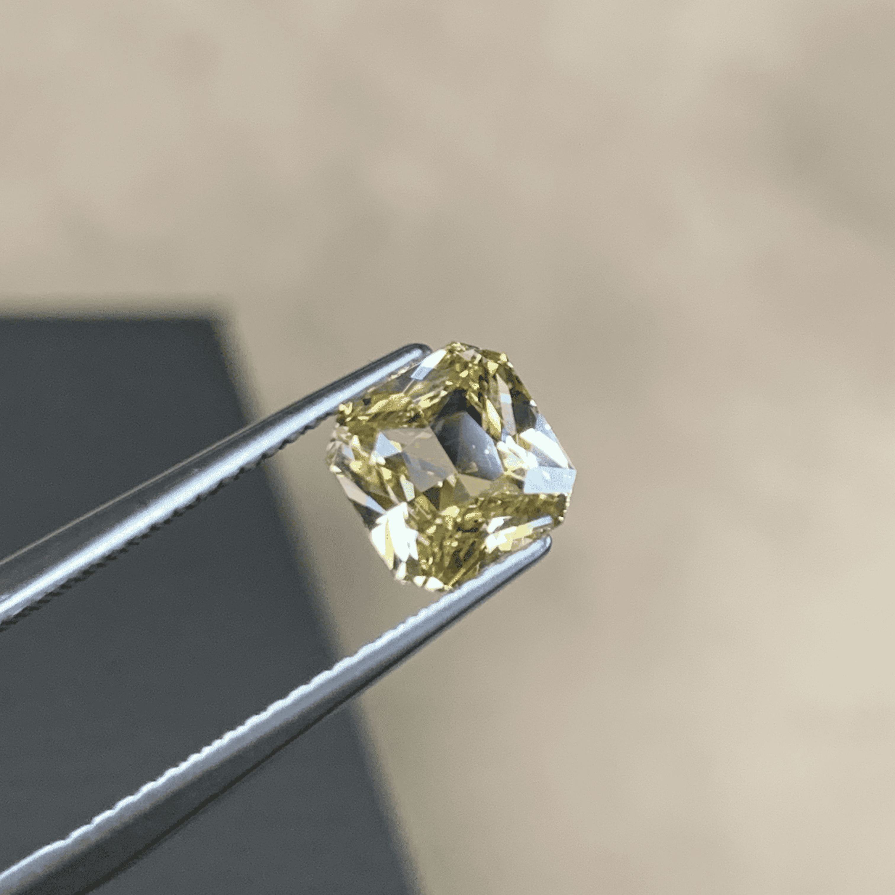 Viên Yellow Sapphire tự nhiên 100% 2,02ct - IRRK31 26620202 ảnh 5