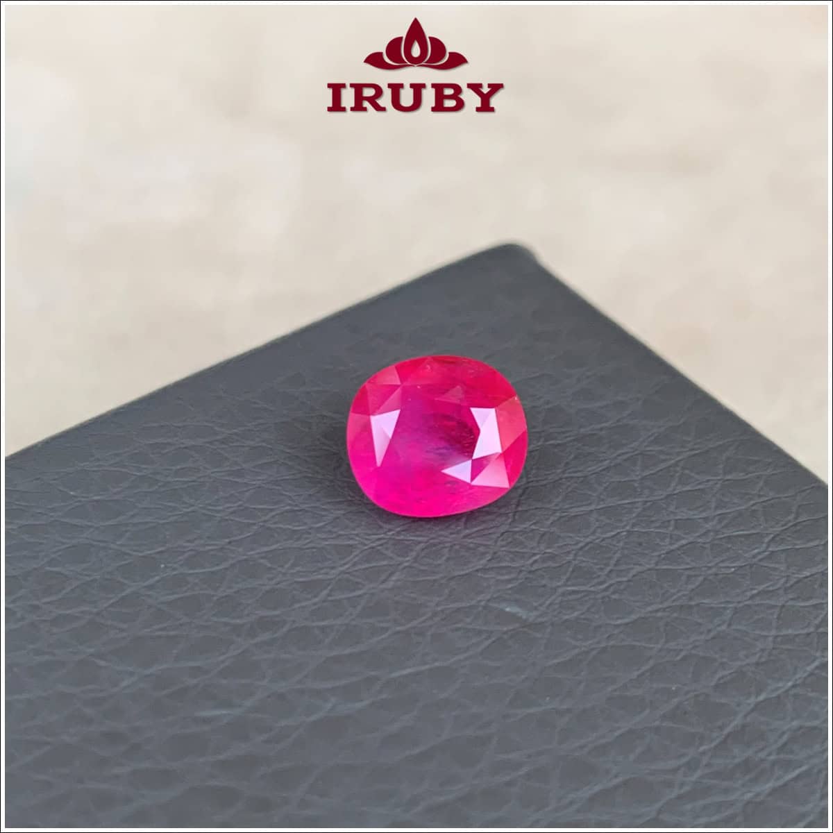 Đá Ruby là đá tháng sinh cho những ai sinh tháng 7 dựa theo những kiến thức từ hàng nghìn năm trước